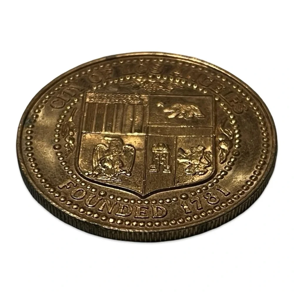 Vintage 1984 Summer Olympics Los Angeles LA Coliseum Torch Bronze Coin Souvenir